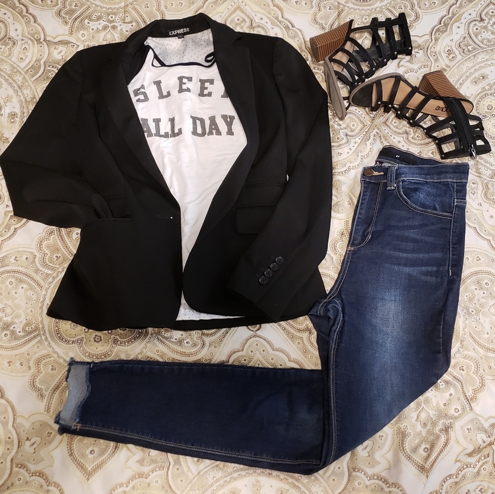 Black Blazer